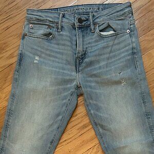 American Eagle Jeans 28x30 Airflex + Temp Tech Light Wash Athletic Skinny